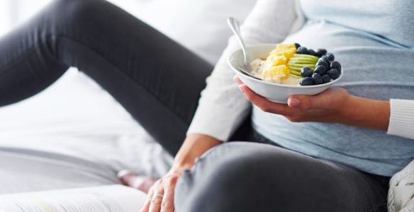 Que cuidados devo ter com a alimentação durante a gravidez?